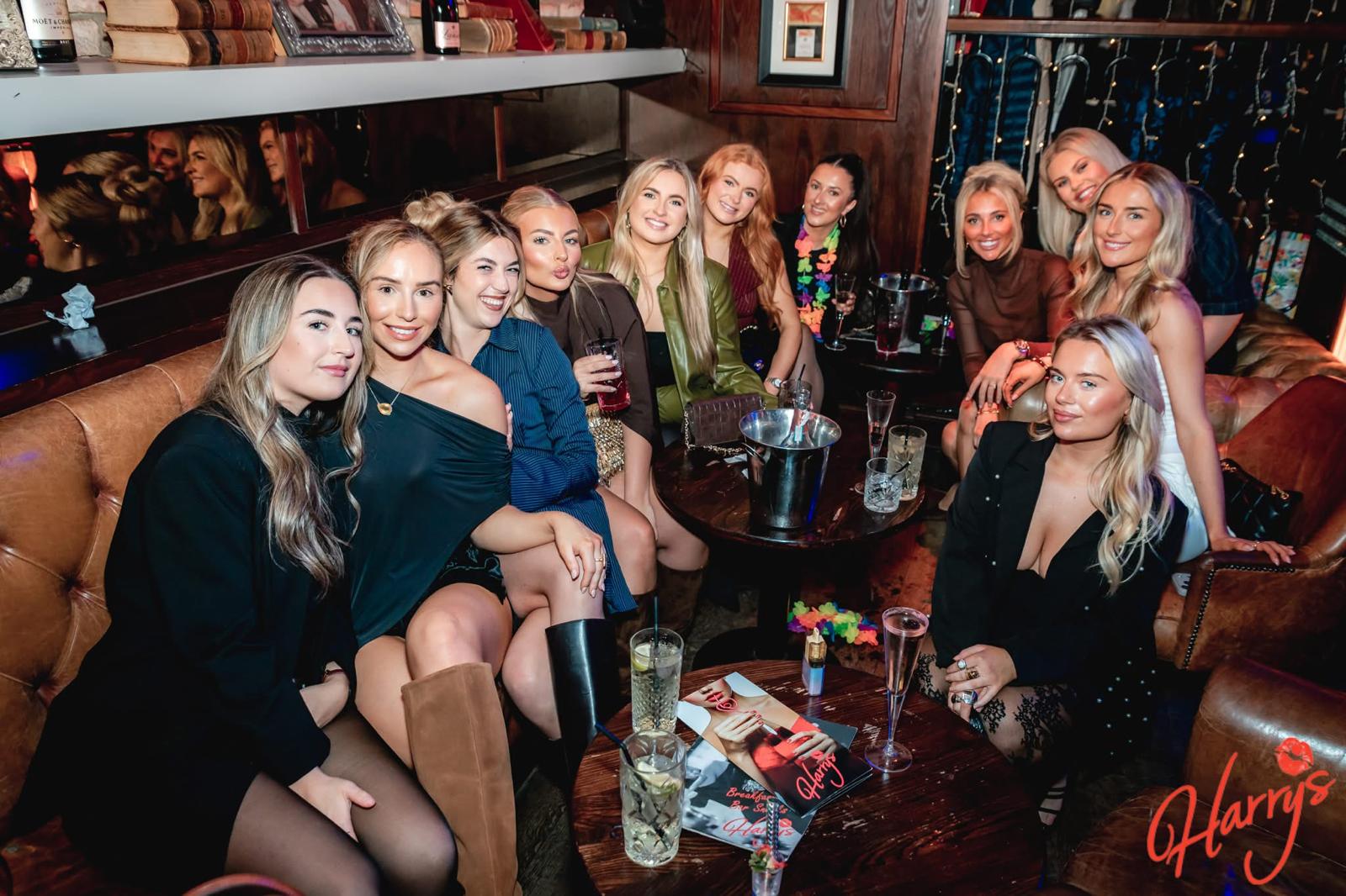 Harry's Bar Newcastle - Fizz Party